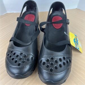 Sketchers Black strappy Mary Jane’s